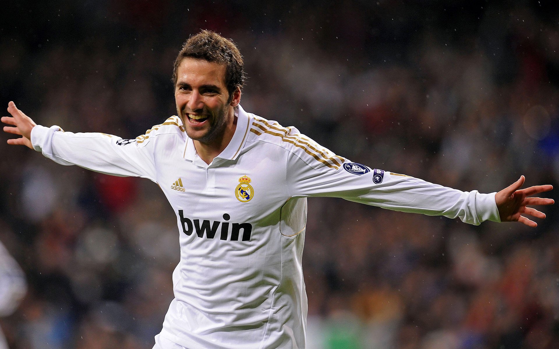 世界上最奇怪的足球比赛和规则揭秘，世界上最奇葩的足球进球